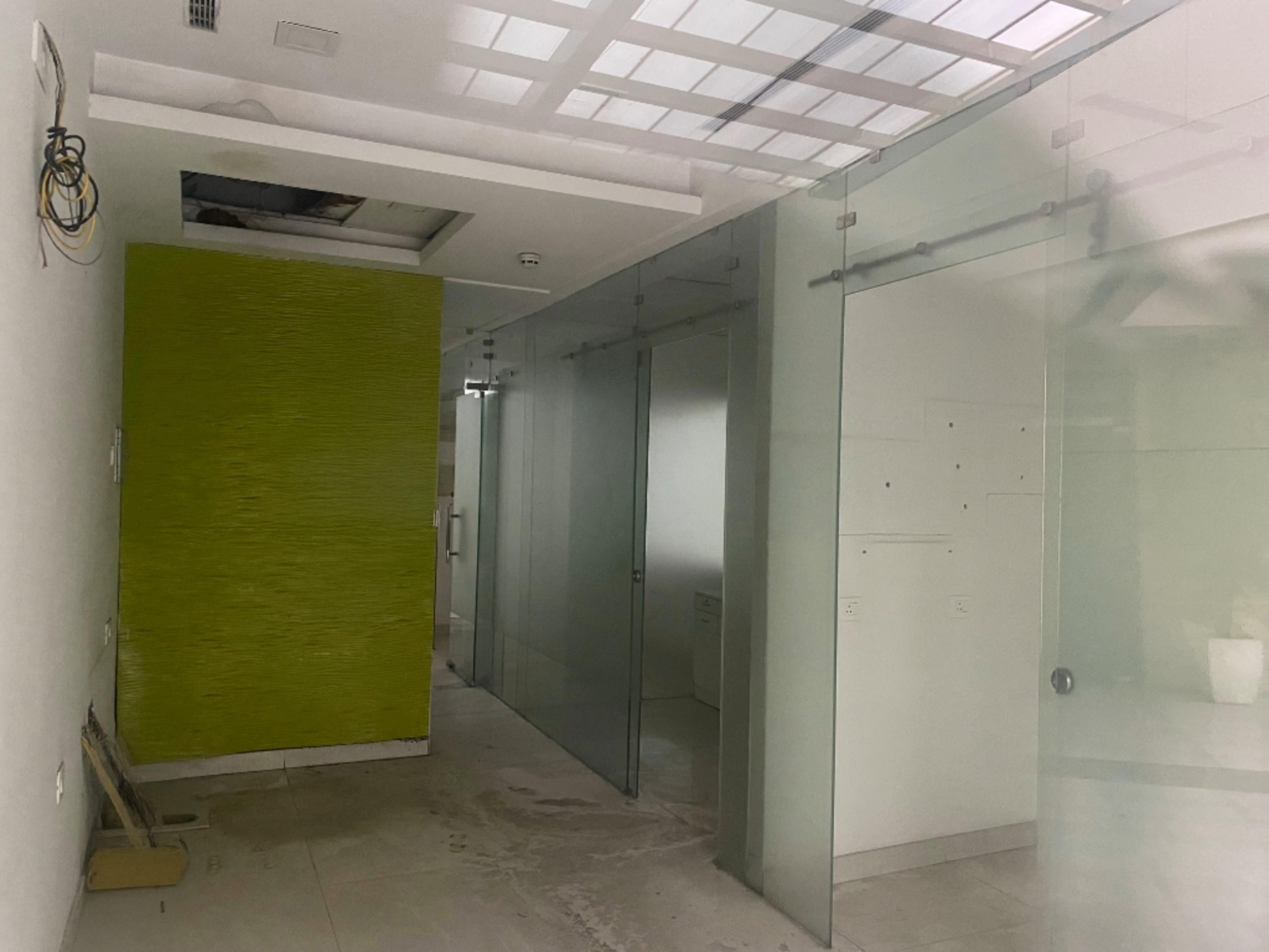 Clinic Space for Sale – Upper Floor, Address One Baani, Sector 56, Golf Course Road, Gurgaon